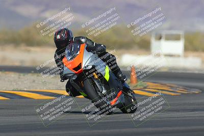 media/Feb-04-2023-SoCal Trackdays (Sat) [[8a776bf2c3]]/Turn 14 (115pm)/